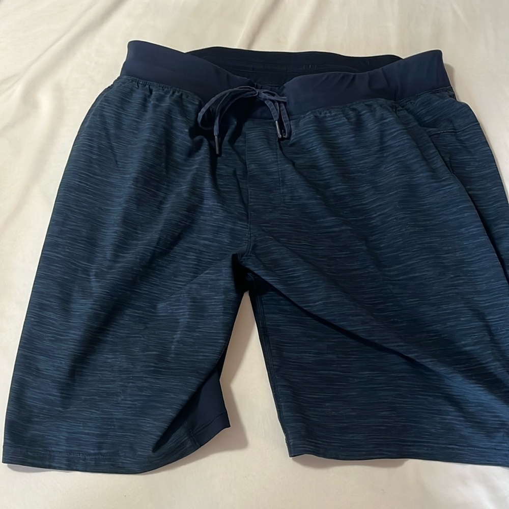 Lululemon navy shorts like new